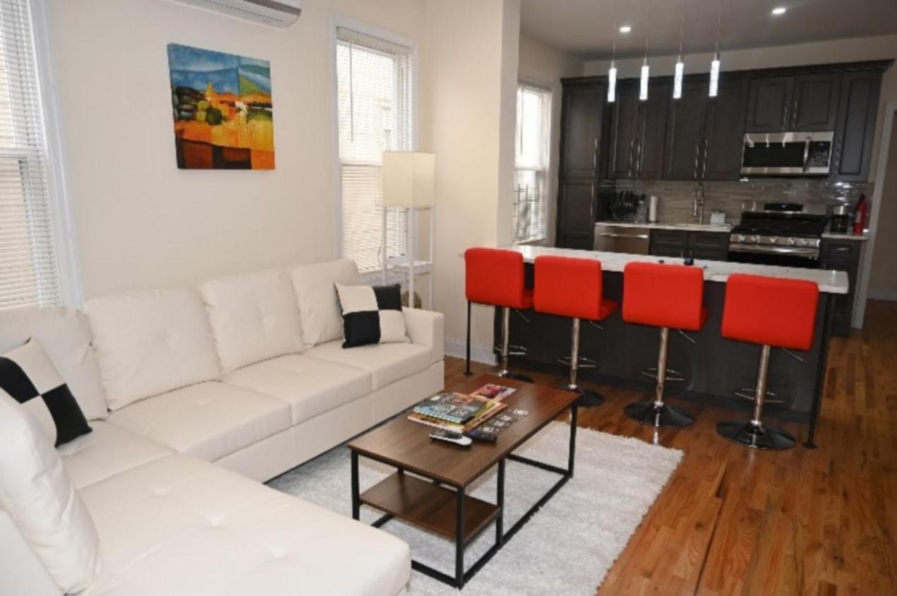 Apartamento Ooohlala! 2 Beds And 2 Full Baths W/Free Parking Newark Exterior foto