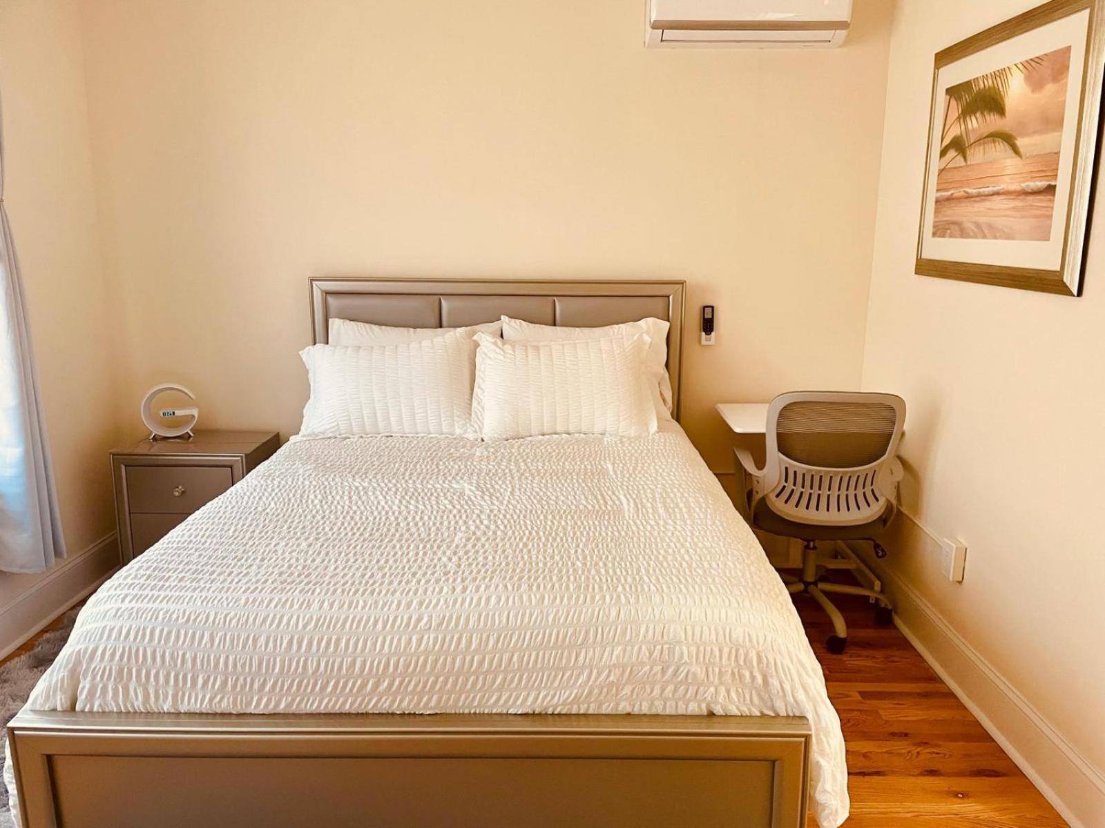 Apartamento Ooohlala! 2 Beds And 2 Full Baths W/Free Parking Newark Exterior foto