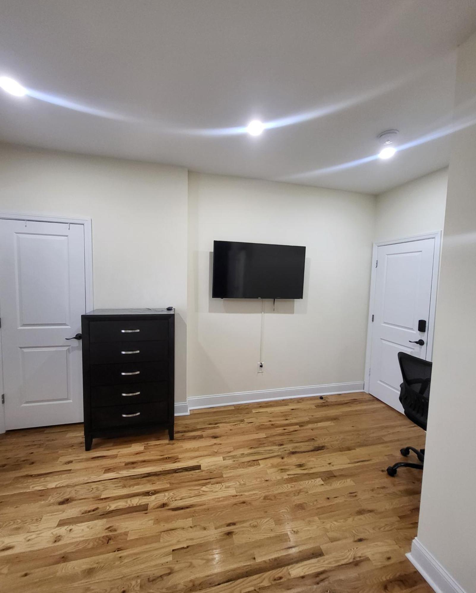 Apartamento Ooohlala! 2 Beds And 2 Full Baths W/Free Parking Newark Exterior foto